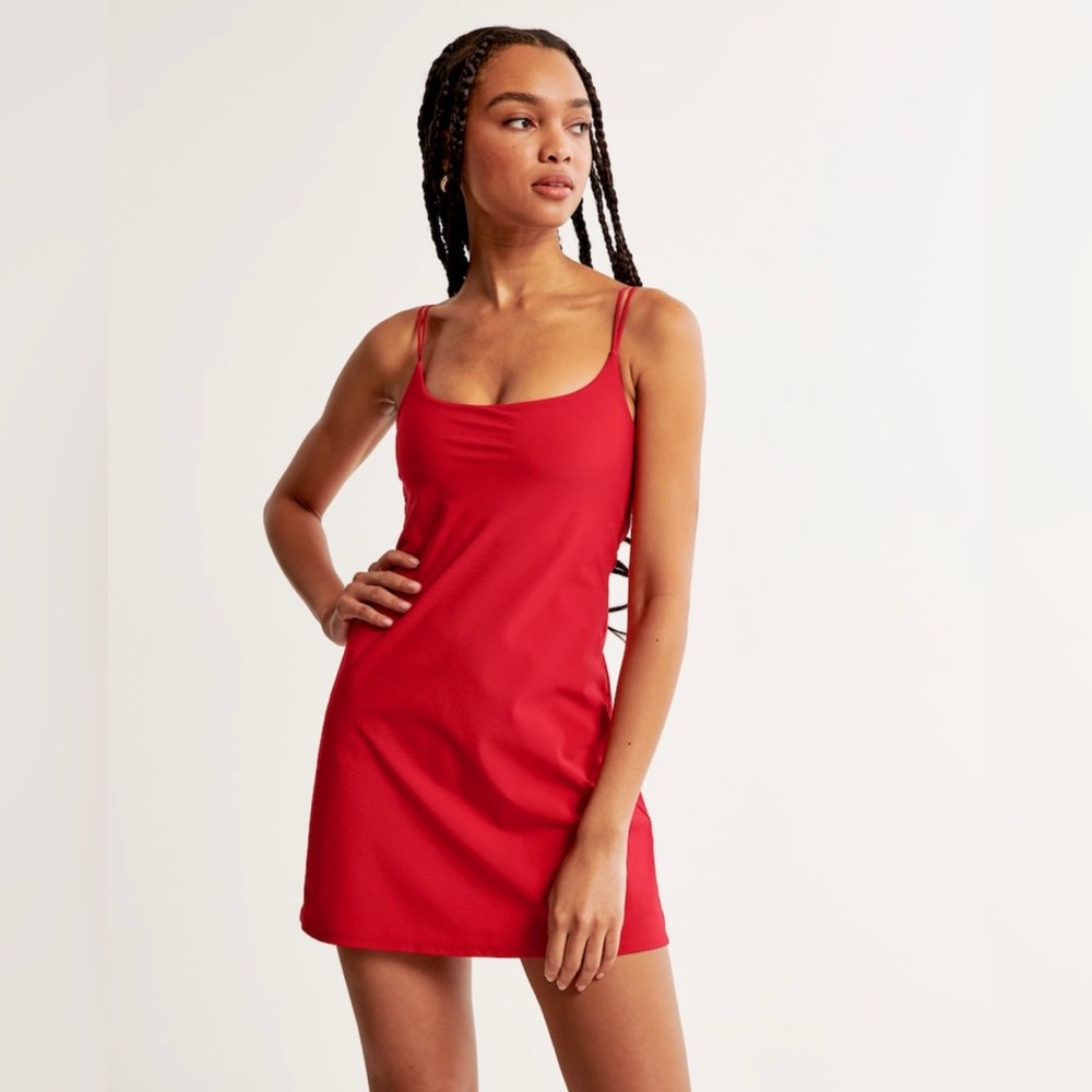 Abercrombie traveler active mini dress